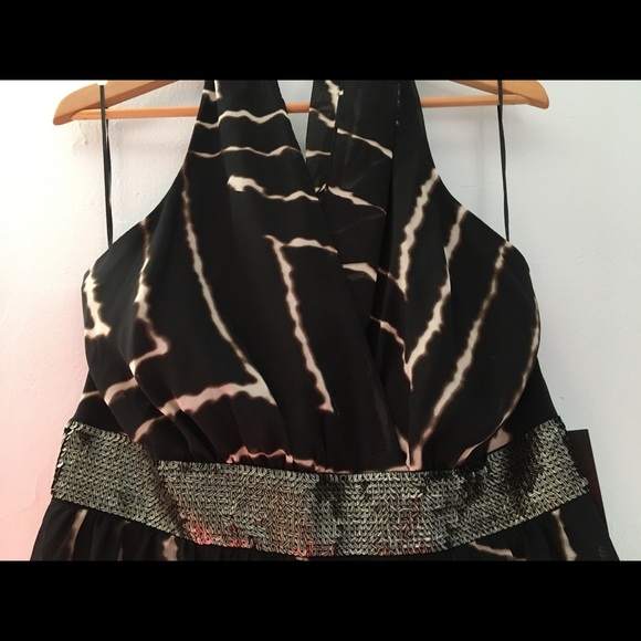 Express Black ivory Stripe Print Halter Maxi Dress - Picture 5 of 5